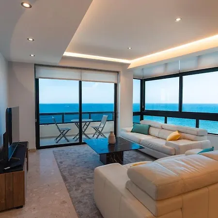 Sea Front - Spacious - Beautiful Sliema Exterior photo