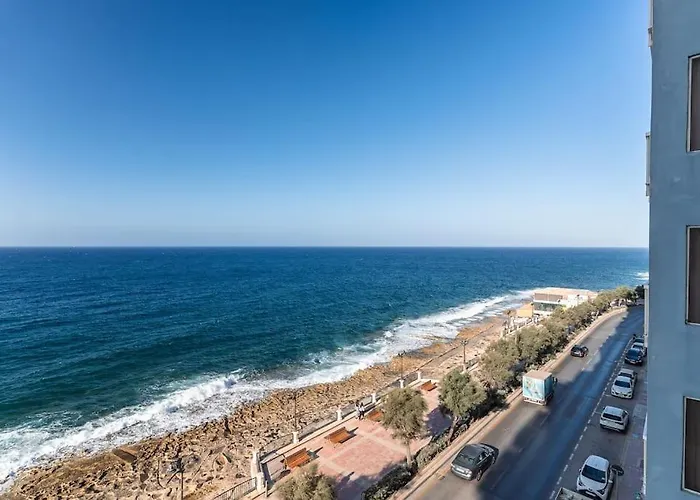 Sea Front - Spacious - Beautiful