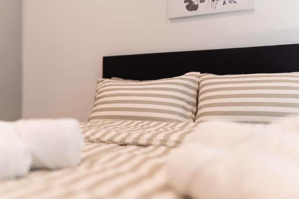Sea Front - Spacious - Beautiful Apartamento *